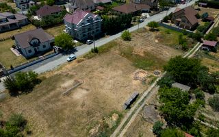 Loc de casă în Sânleani 412mp - Poză 4