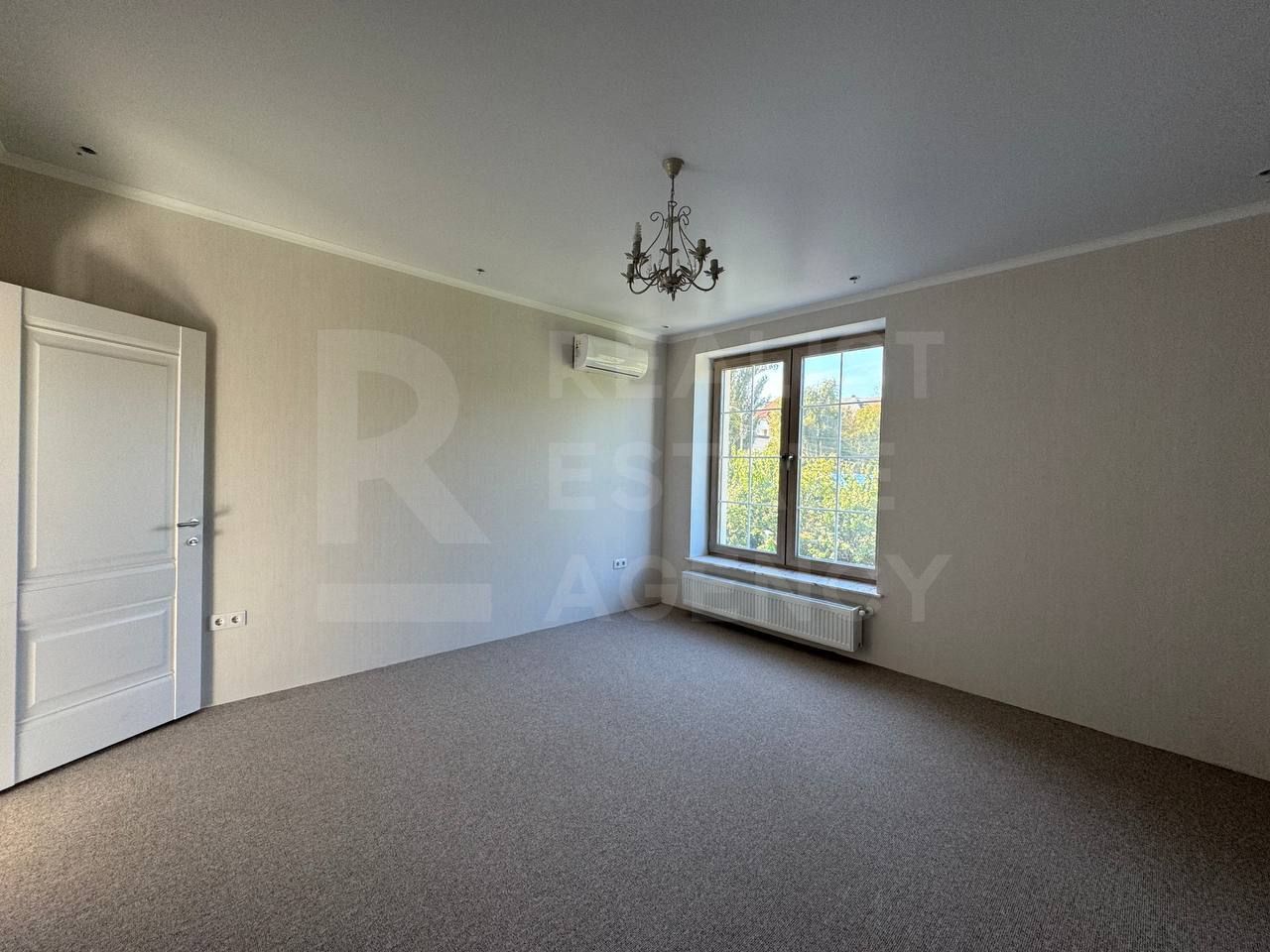 Chirie, casă, 3 nivele, str. Anton Crihan, Centru - Poză 9