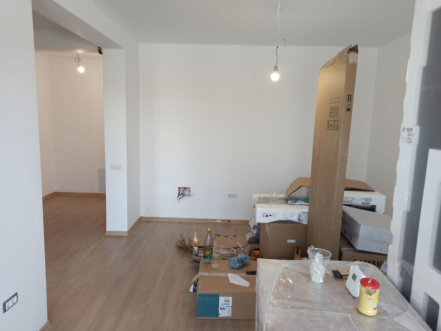 de neratat - vila la alb/4cam,2bai+parcare/centru Popesti Leordeni - Poză 32