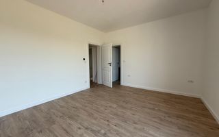 Duplex cu 5 camere gata de mutat - Poză 3