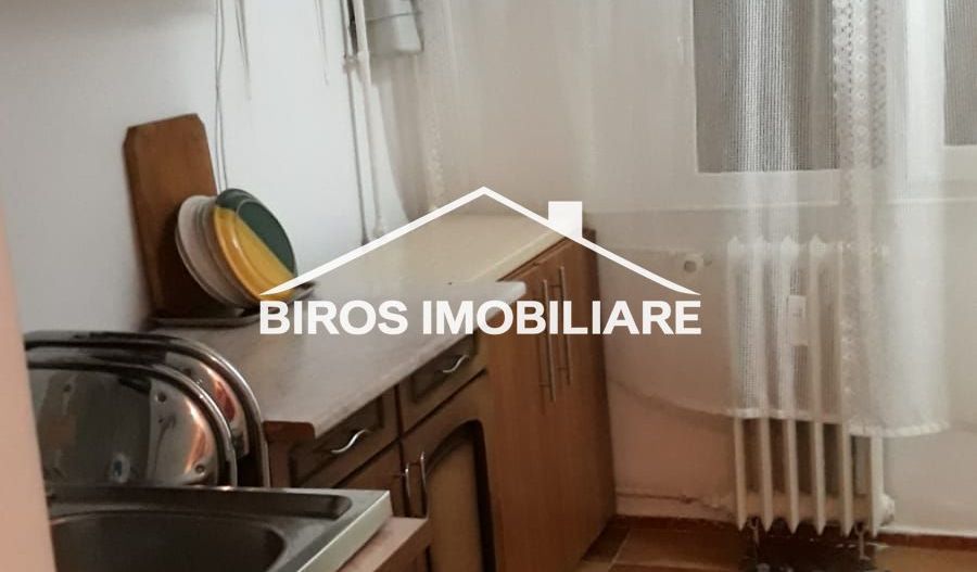 Garsoniera decomandata 37 mp 1 Mai - Spital - Poză 3