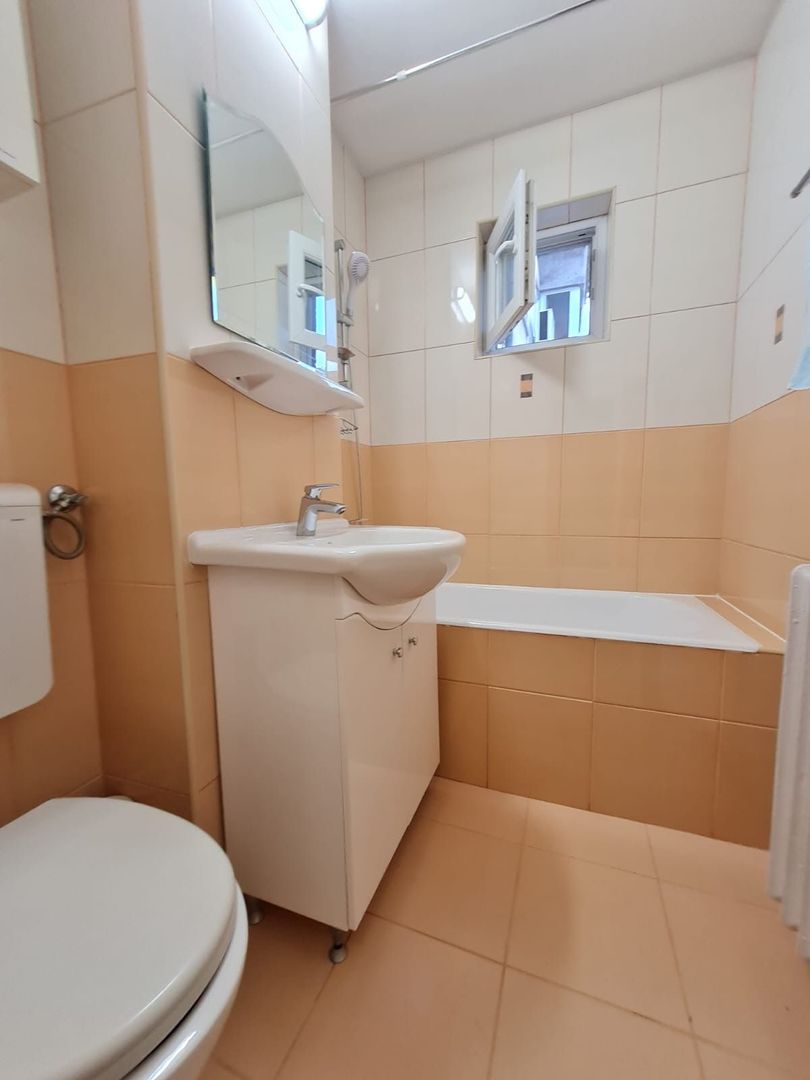 Apartament 4 camere la 5 minute de Piața Unirii - Poză 20