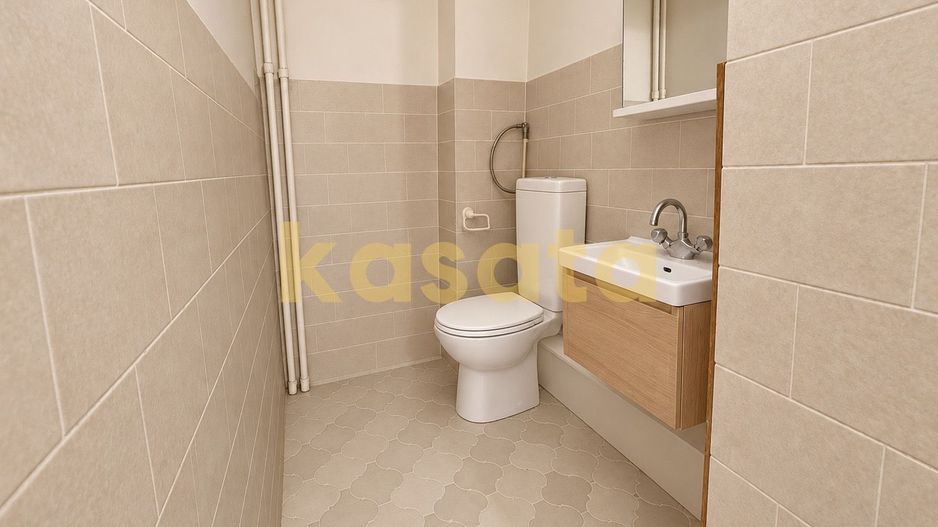 3 camere | Etaj 1 | 2 băi | 2 debarale | Decomandat | Zona Vitan - Poză 24