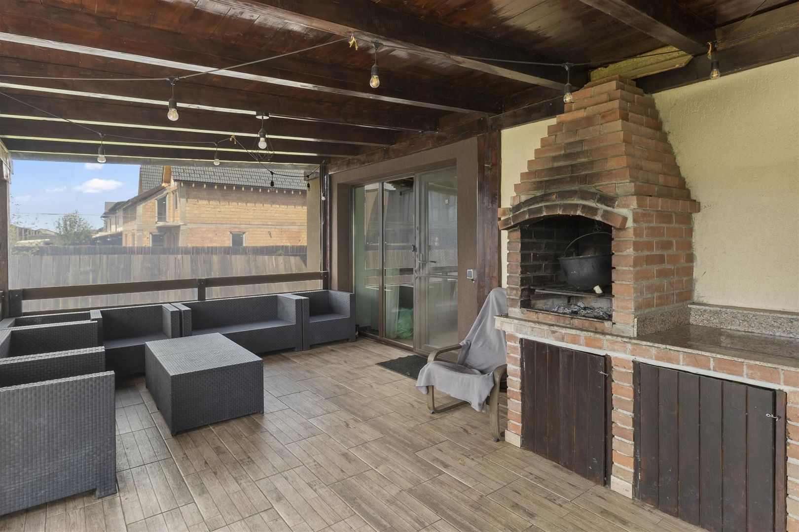 Comision 0% Vila superba in Sanpetru  5 camere si teren de 1644 mp - Poză 13