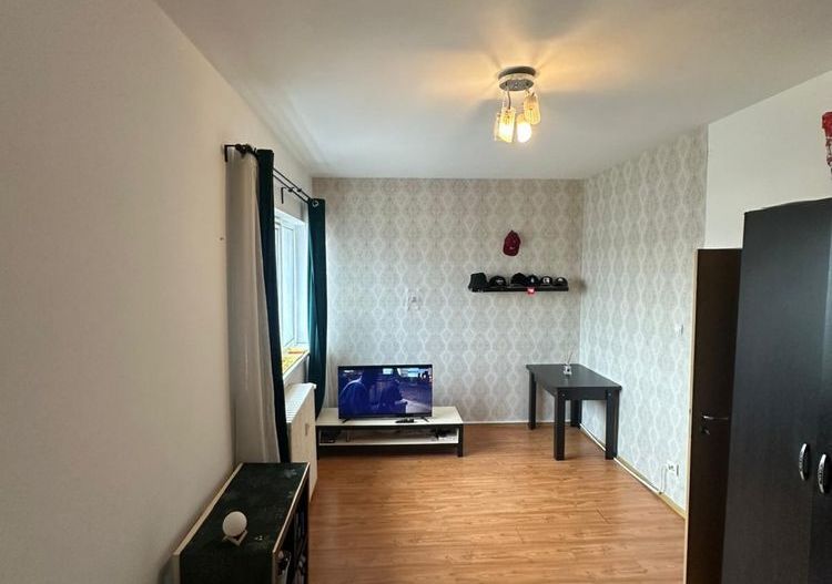 Garsonieră Baba Novac, terasă mare proprie, parc IOR, pet friendly - Poză 1