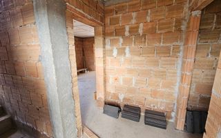 Duplex modern 121 mp utili, 4 camere, curte 315 mp, zonă liniștită - Poză 14