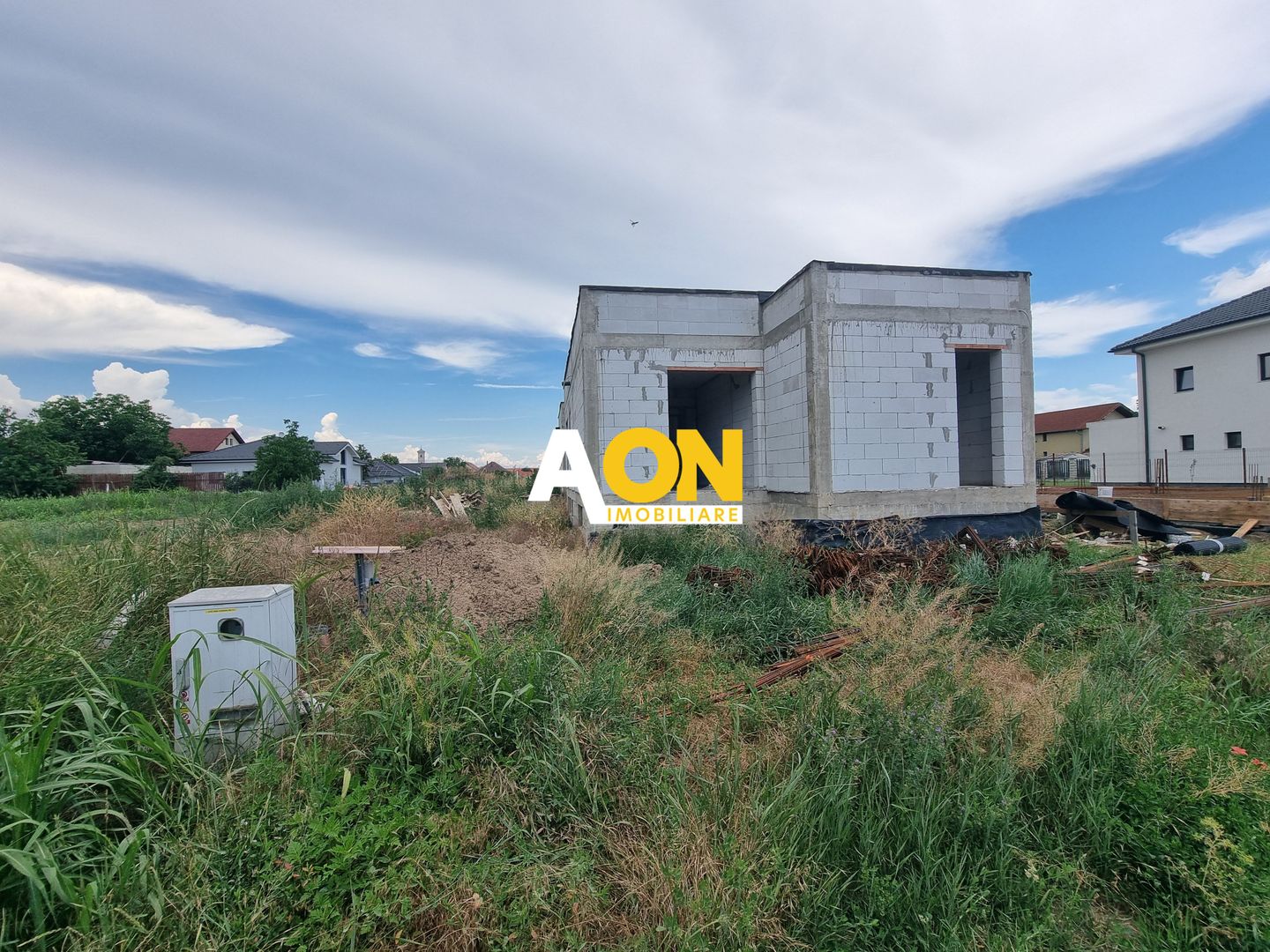 Casa la rosu, 5 camere, S+P, 547 mp teren, toate utilitatile, Cetate - Poză 4