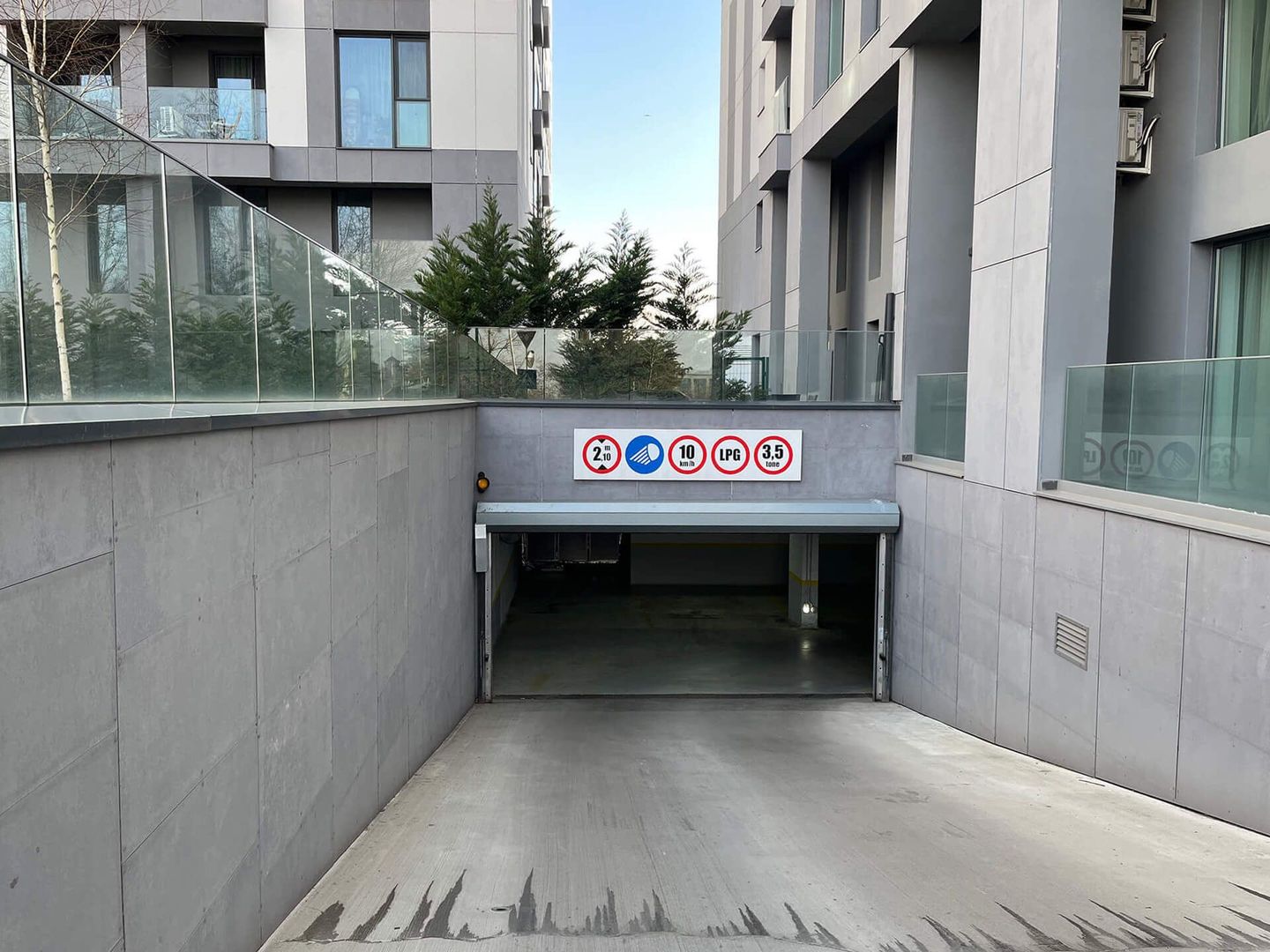 Loc de parcare in subteran, Cloud9 Residence - Poză 1