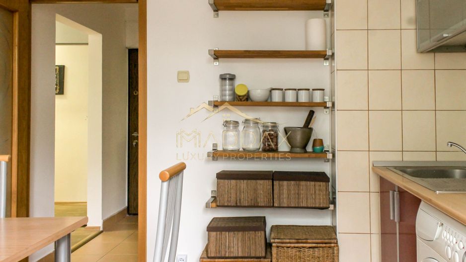 Apartament renovat cu 2 camere langa metrou de închiriat - Poză 18