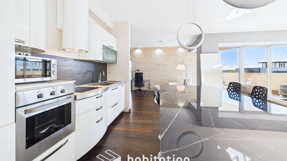 Rafinament și confort în Elisabetin – apartament cu terasă generoasă - Poză 5