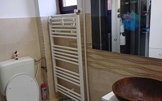 Vila/Casa de vanzare in zona linistita/ Sacele - Poză 5