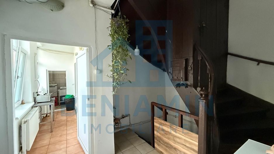 Afacere la cheie-Spatiu-Centrul Vechi-Locatie foarte buna-180mp - Poză 8