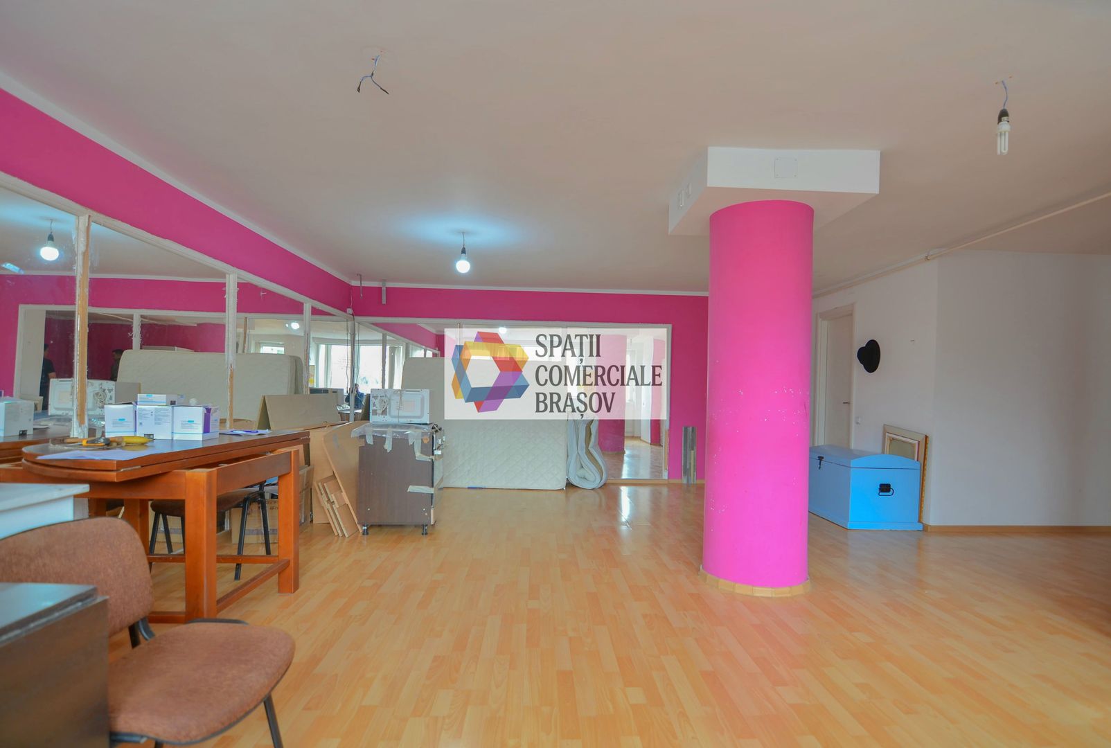 Apartament cu trei camere, zona Centrul Civic - AFI 87 mp - Poză 3