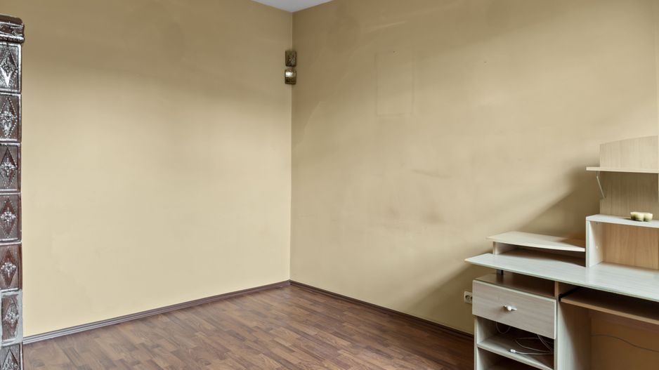 Vindem apartament la curte aproape de parcul Carol - Poză 9