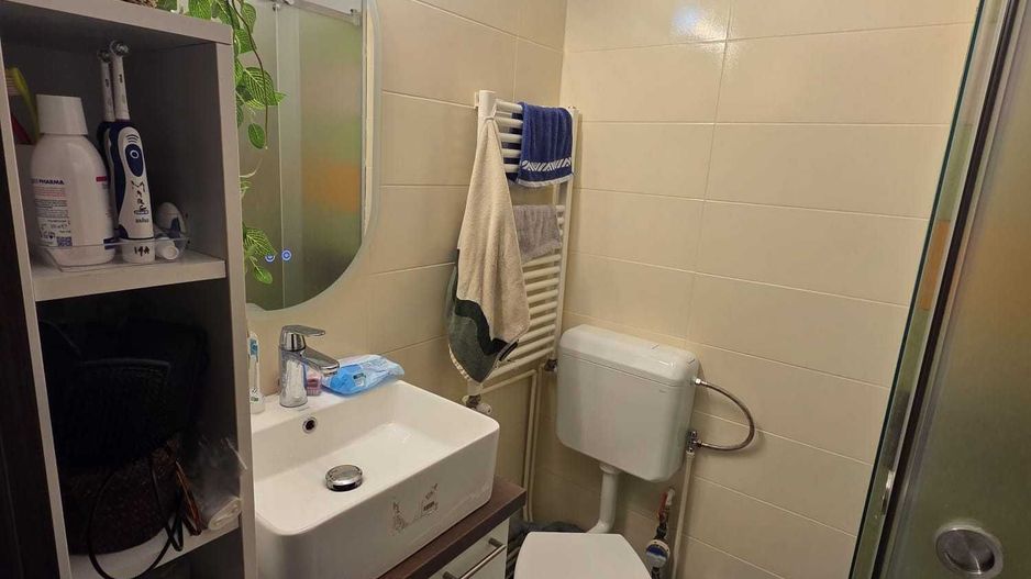 Vanzare Apartament 4 camere, 2 băi, balcon mare, centrala, boxa – Drumul Taberei - Poză 6
