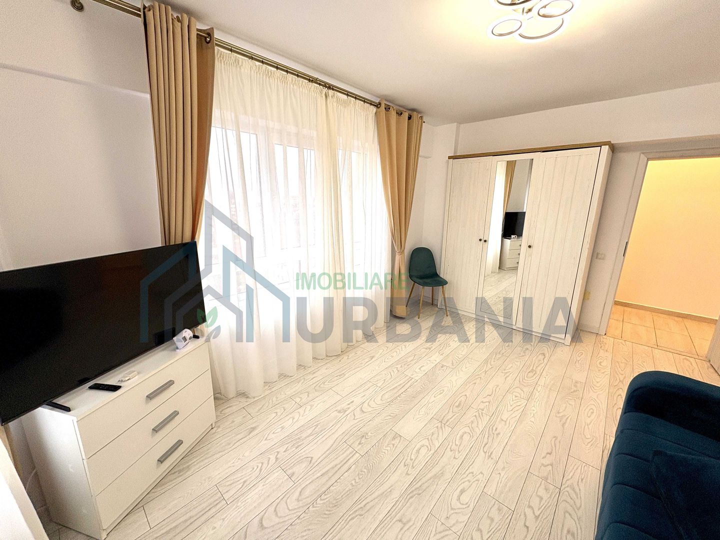 Chirie, Bloc Nou, O camera - Decomandat, Capat CUG - 330 EUR - Poză 2