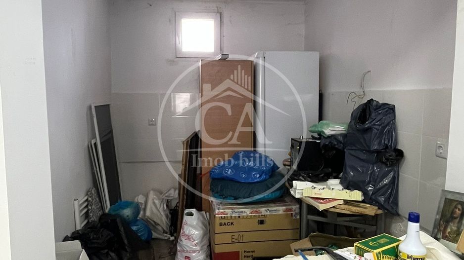 Casa de vanzare D+P+E+M cu 5 camere în Livada De Bihor - Poză 2