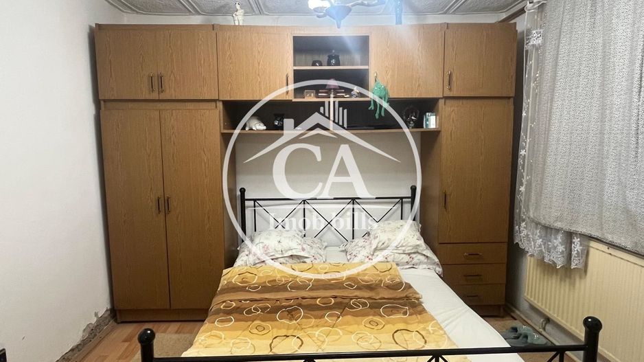 Casă de vânzare cu 5 camere în Cihei, Bihor - Poză 4