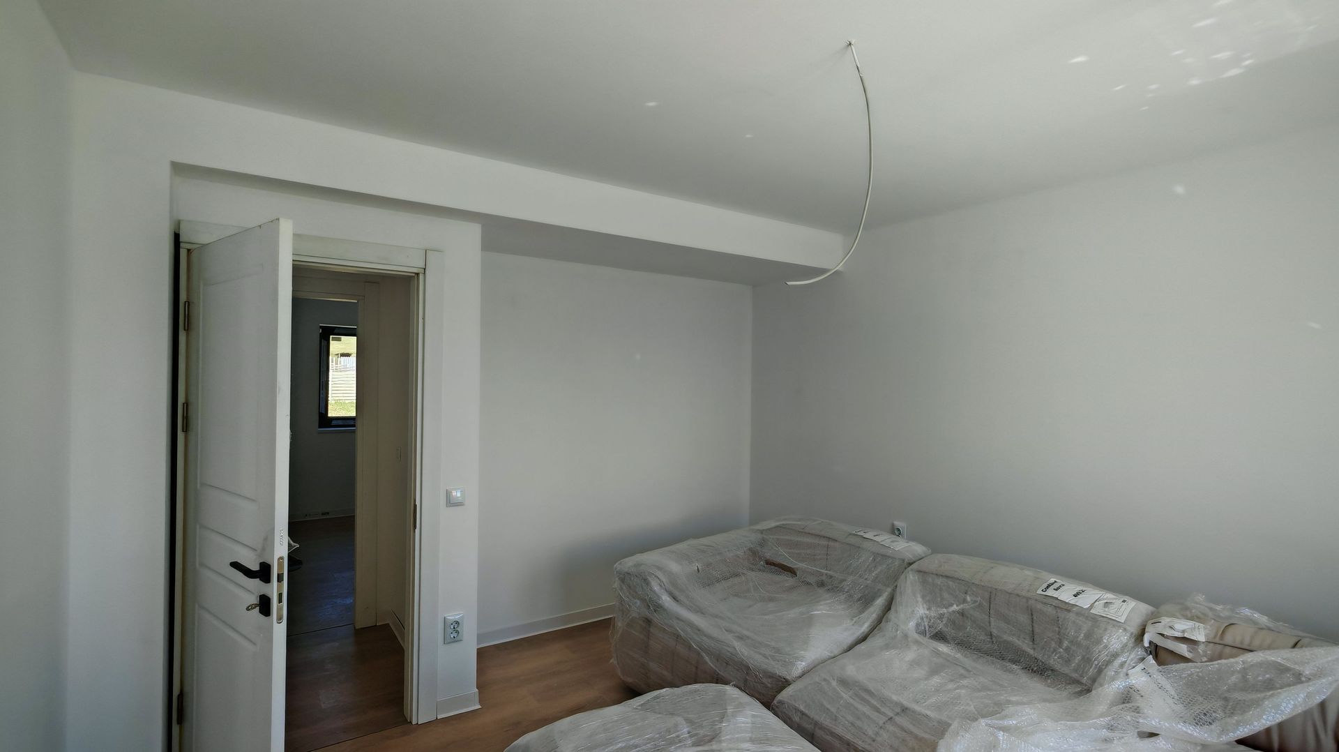 Casa individuala constructie NOUA Codlea,PARTER ,3 camere,curte 400 mp - Poză 2