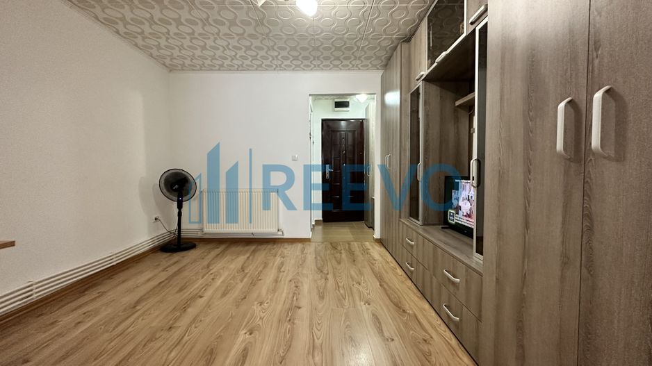 Garsonieră de vânzare în Buhuși - Poză 6