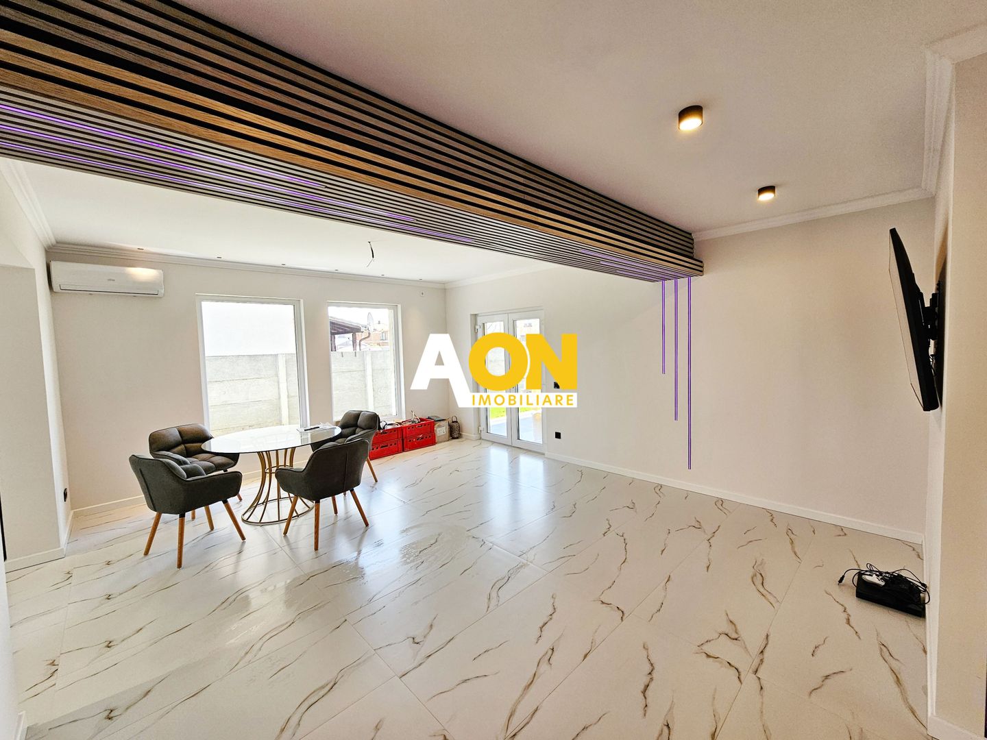 Casa mobilata, utilata, in Cetate, 4 camere, 2 bai, 473 mp teren - Poză 4