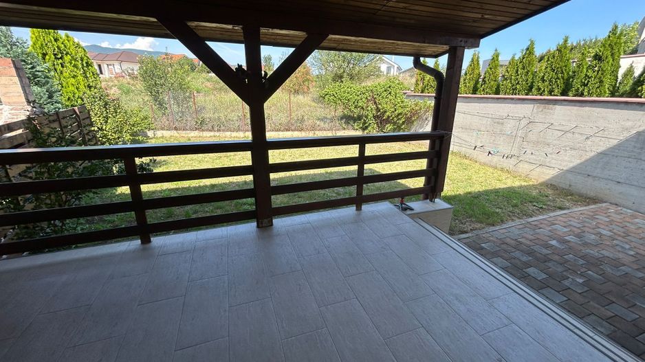 Casa tip duplex - zona Cetate - Poză 10