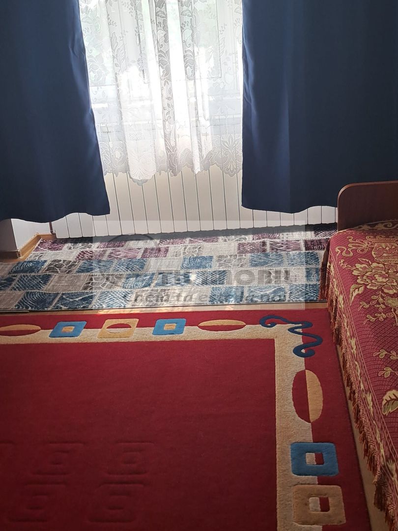 Apartament 3 Camere UMF - 450 euro - Poză 3