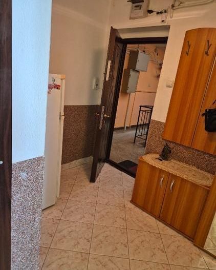 BRASADAS vinde ap 2 cam mobilat, utilat, imediat ocupabil. - Poză 6