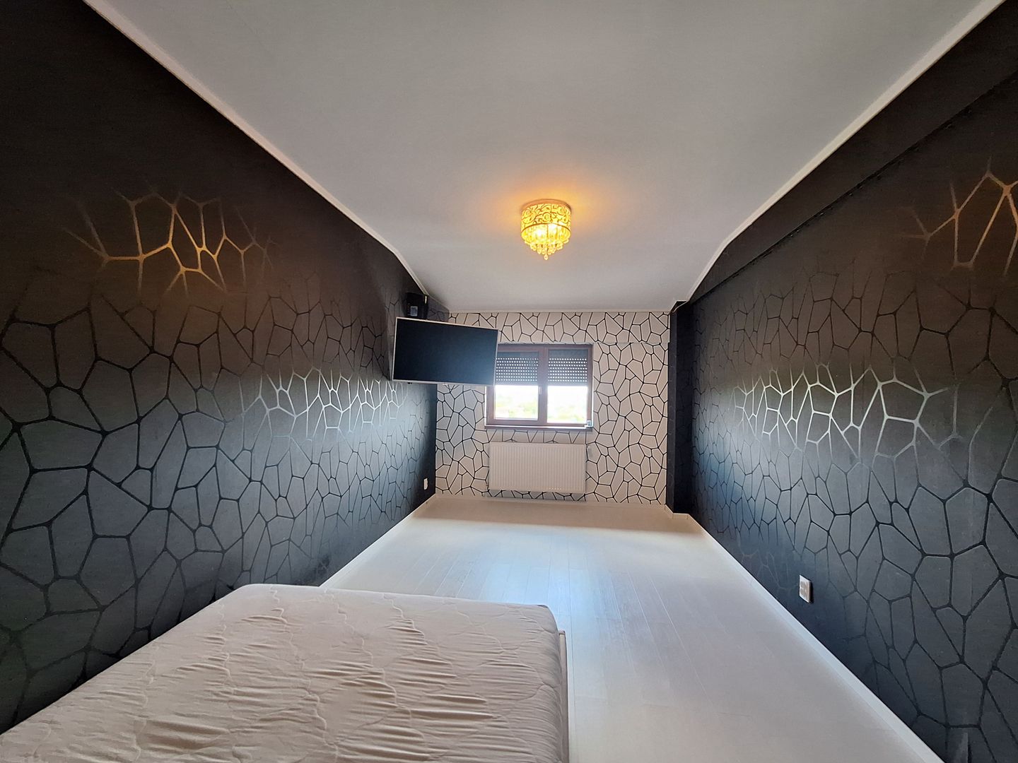 Ap 2 cam mobilat și utilat 81mp Parcare-Cartierul Latin  Prel.Ghencea - Poză 4