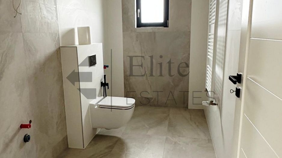 Casa moderna de vanzare la cheie! - Poză 7