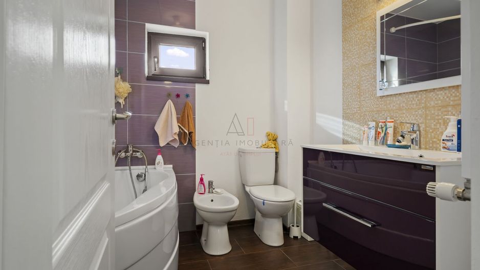 Casă P+1+M I curte 500 mp — Comision 0 - Poză 14