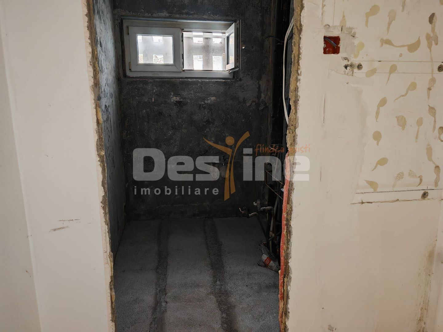 ​Apartament 4 camere, 2 bai – Zona Vest / Lacul Balea, etaj 3/4 - Poză 16