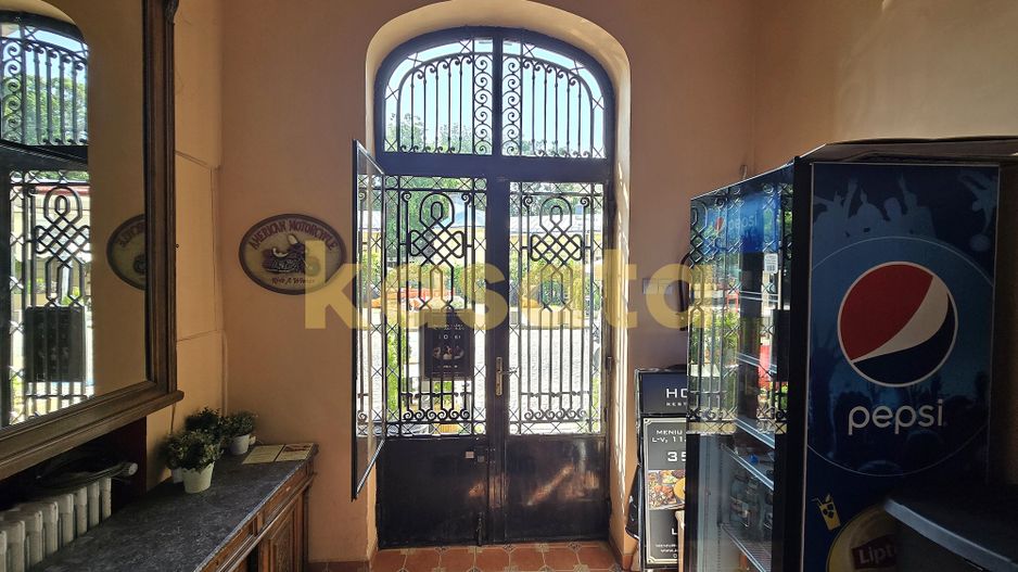 OPORTUNITATE | VILĂ 14 CAMERE | ZONA ICOANEI | LUX ȘI SPAȚIU - Poză 16