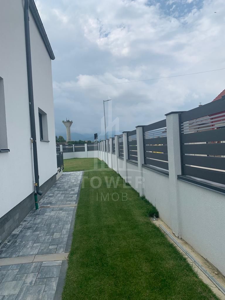 Casă de vânzare cu 4 camere | Loc. Cristian-Sibiu - Poză 4