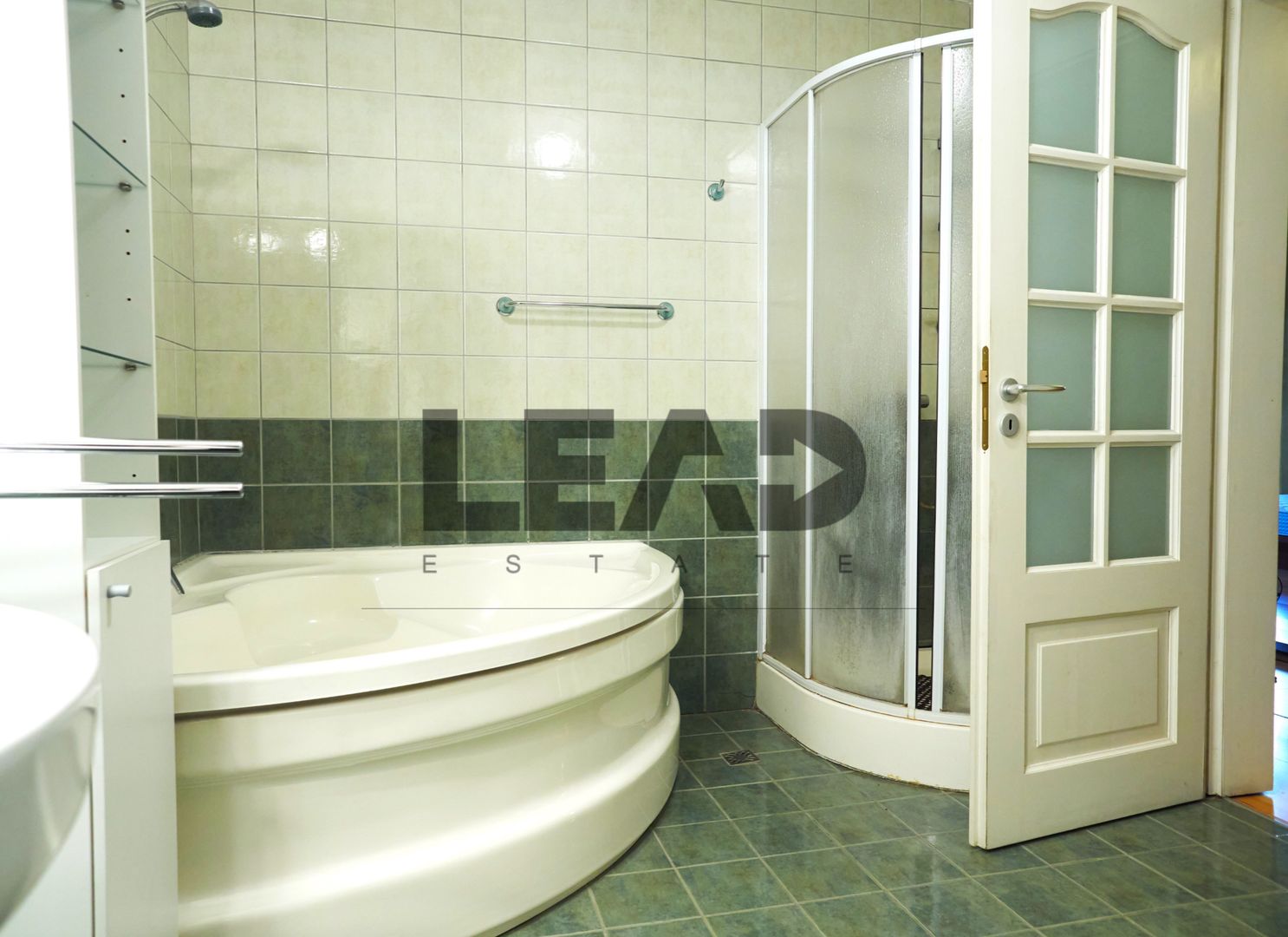 Oportunitate investitie, Centrul Civic Brasov! Comision 0% - Poză 12