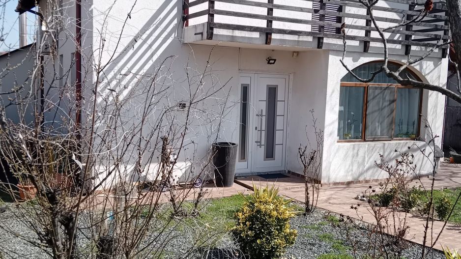 Casă P+M de vânzare în Șendreni – 162 mp, teren 700 mp,  mobilata - Poză 3