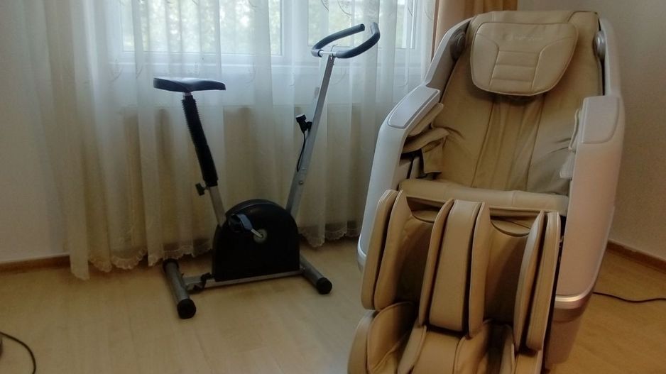 inchiriem apartament 3 camere dristor - Poză 2