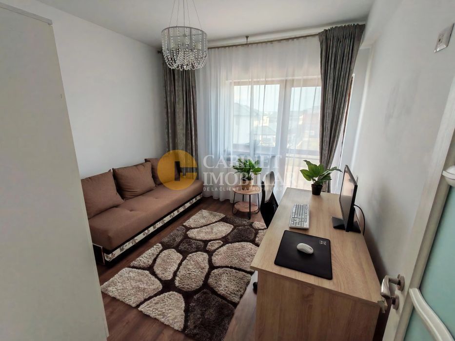 Casa Rediu - CasaBlanca - 4 camere - mobilata - la strada - Poză 7