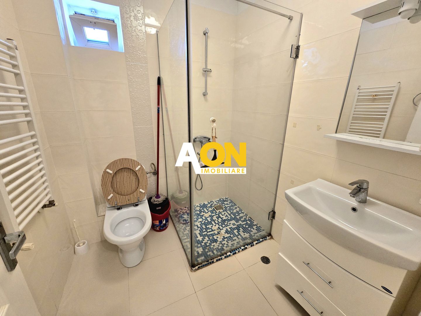 Apartament cu 2 Camere, Bloc Nou, Etaj 1, Zona Centru - Poză 8
