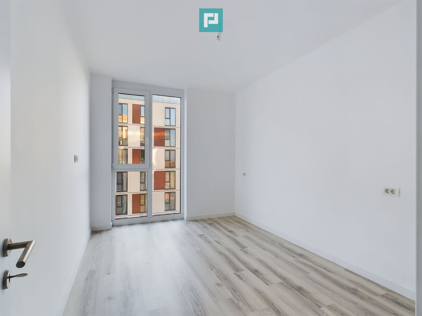 Apartament cu 2 camere,  zona Torontalului - Poză 4