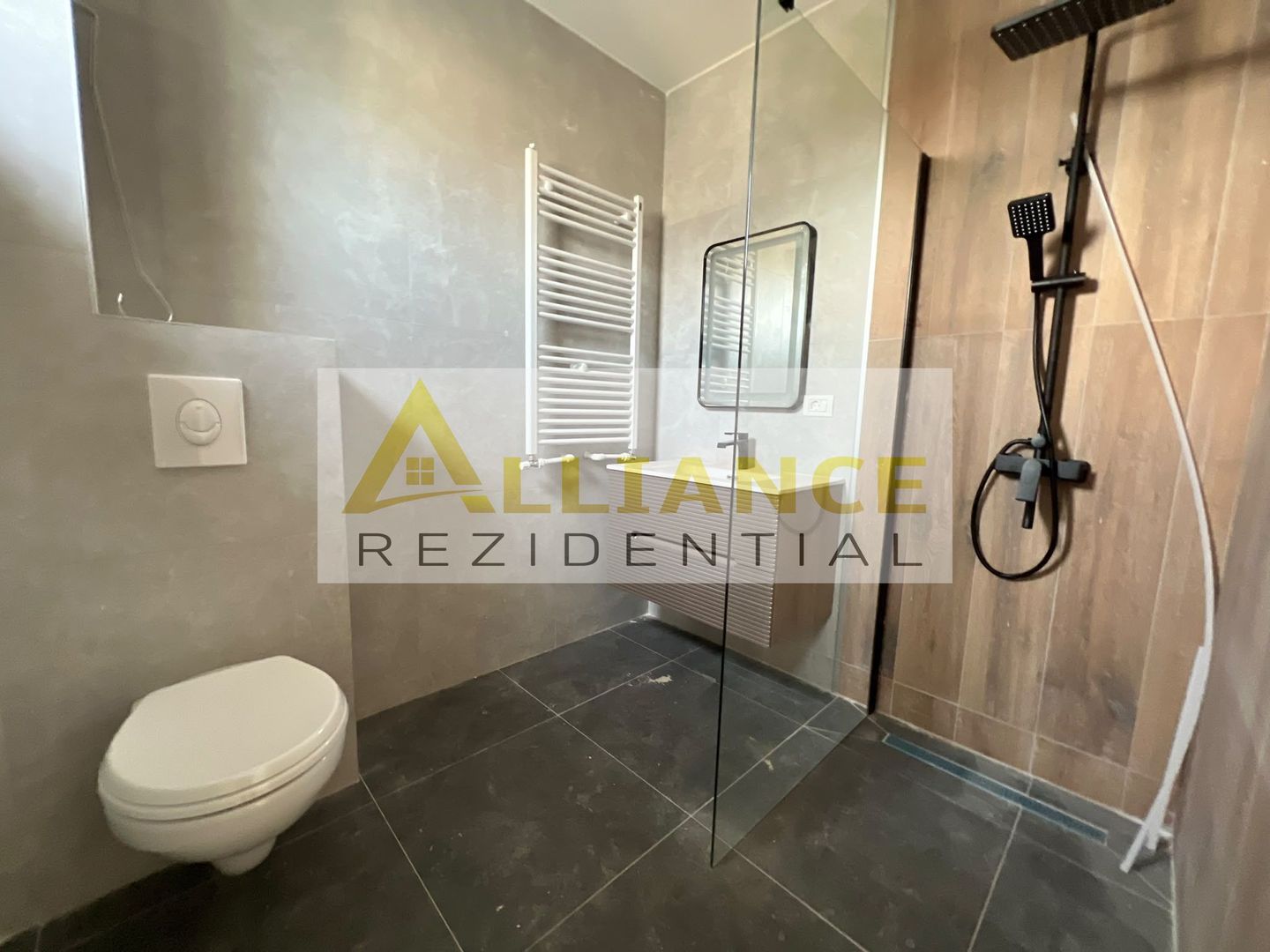 Vila de vanzare-4 camere-2 bai-Teren 350 MP - Poză 19