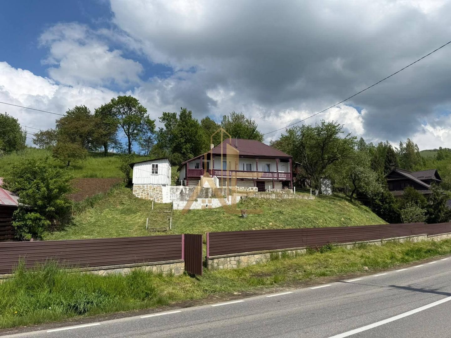 Casă de vacanță de vânzare! - Poză 2