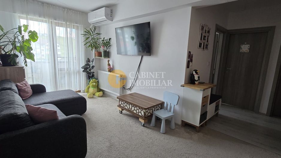 BLOC NOU INTABULAT - 3 CAMERE DECOMANDAT - ETAJ INTERMEDIAR - MOBILAT SI UTILAT - Poză 3
