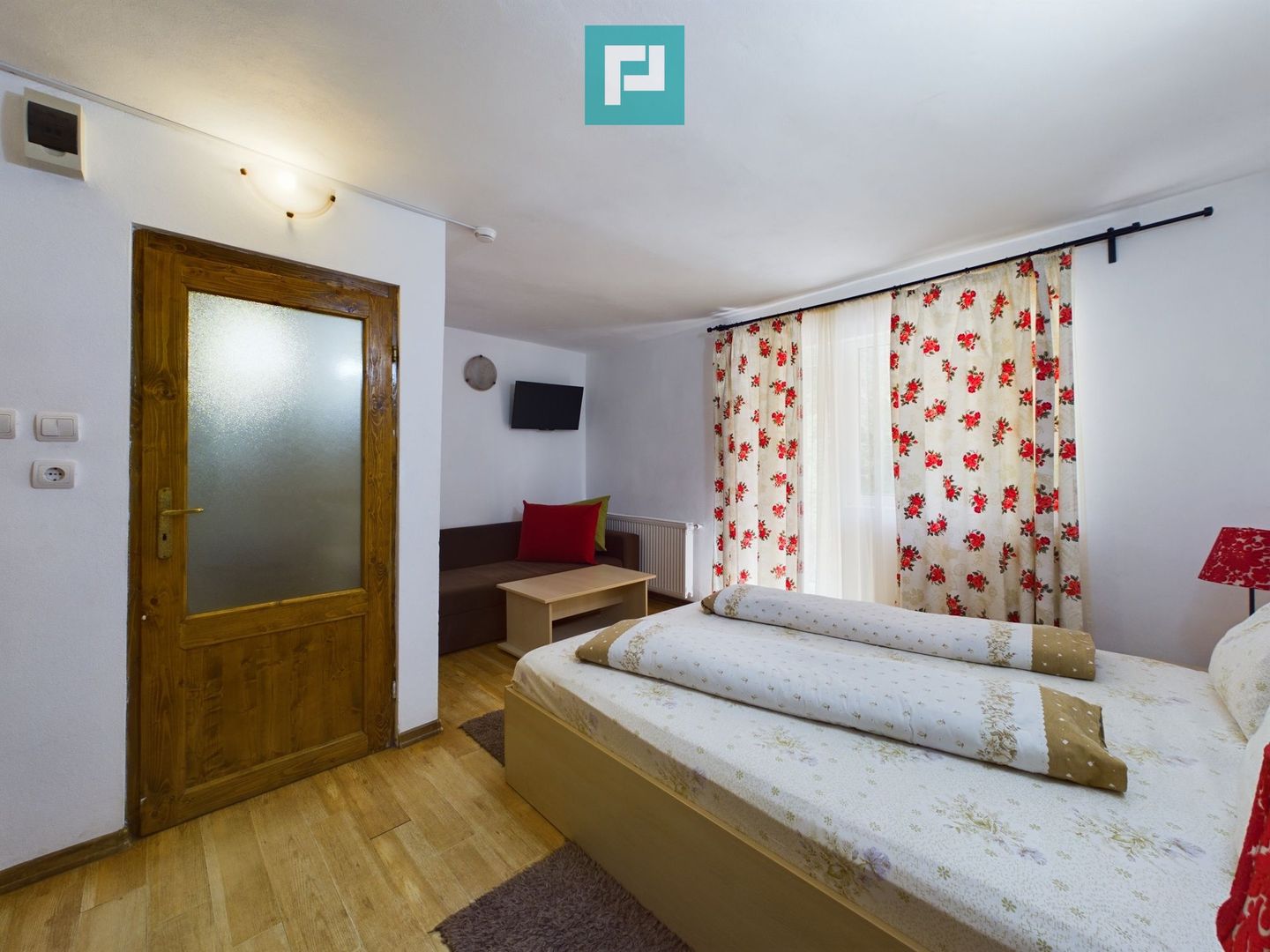 Pensiune în stațiunea Moneasa - Poză 14