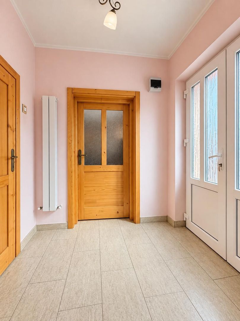 Casă Ultracentrală – Confort, Liniște, Acces Rapid la Orice - Poză 5