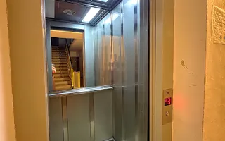 3 camere et 3 bloc 1981 2 băi Centrală proprie Metrou Gorjului 7 min - Poză 15