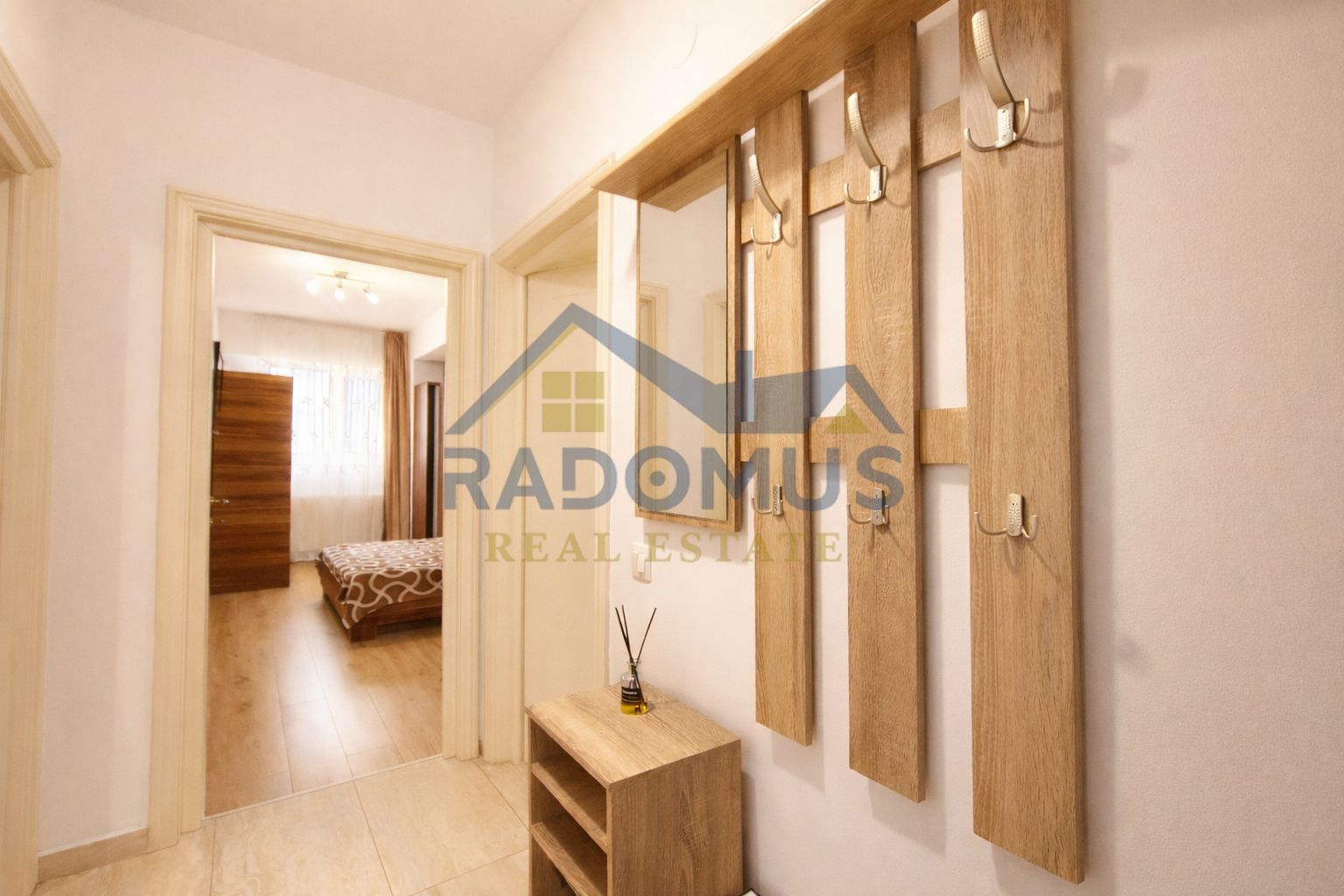 Ap. 2 camere | Vest | Bloc 2016 | Parcare subterană | AC | 440€ | Lift - Poză 1