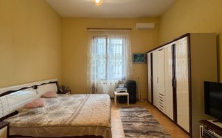PROPRIETATE INTERBELICA 4 CAMERE+ GARSONIERA + BOXE || PIATA VICTORIEI - Poză 8