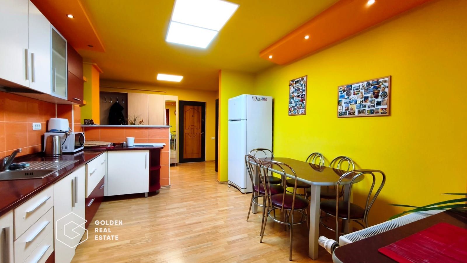 Apartament la etajul 1, super spatios, 2 balcoane, zona Uta - Poză 1
