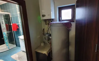 Casa 10 camere, ideala ca pensiune, zona Cetatii Alba Carolina - Poză 26